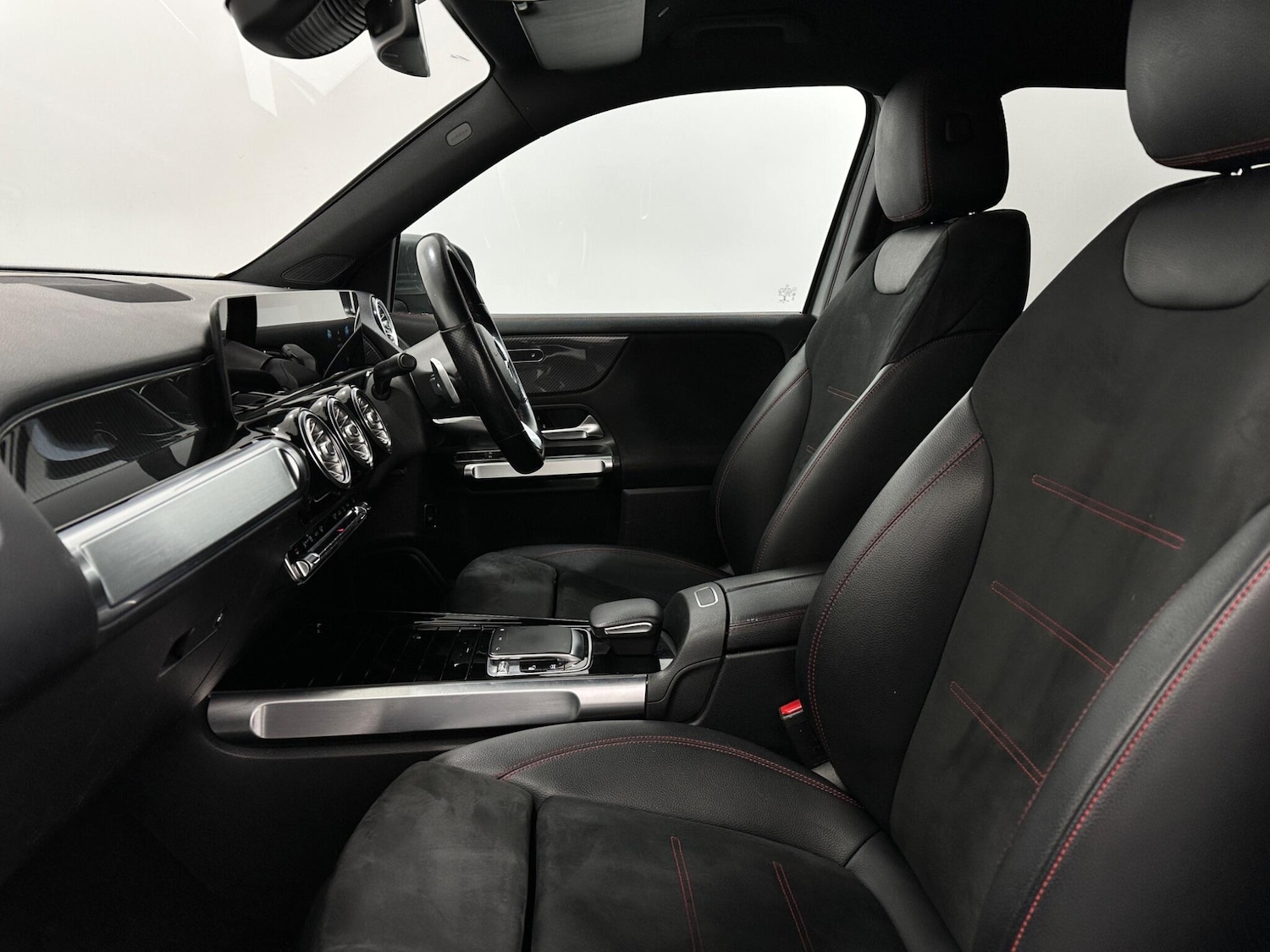 Used Mercedes-Benz GLB 2020 for sale - 77633256: Photo 36