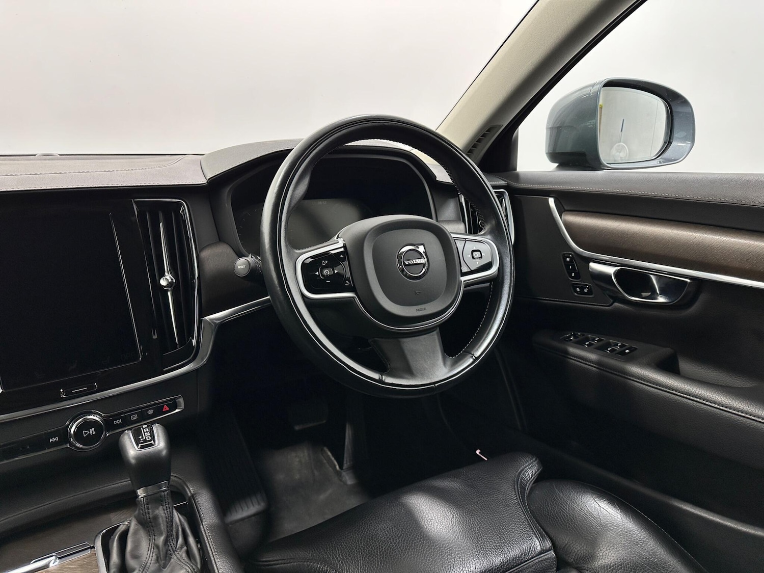 Used Volvo V90 2020 for sale - 77752815: Photo 11