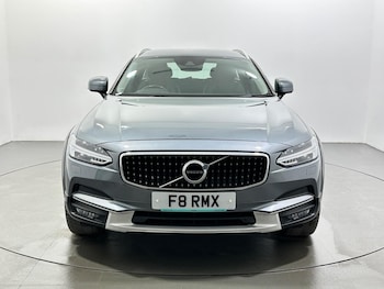 Used Volvo V90 2020 for sale - 77752815: Photo