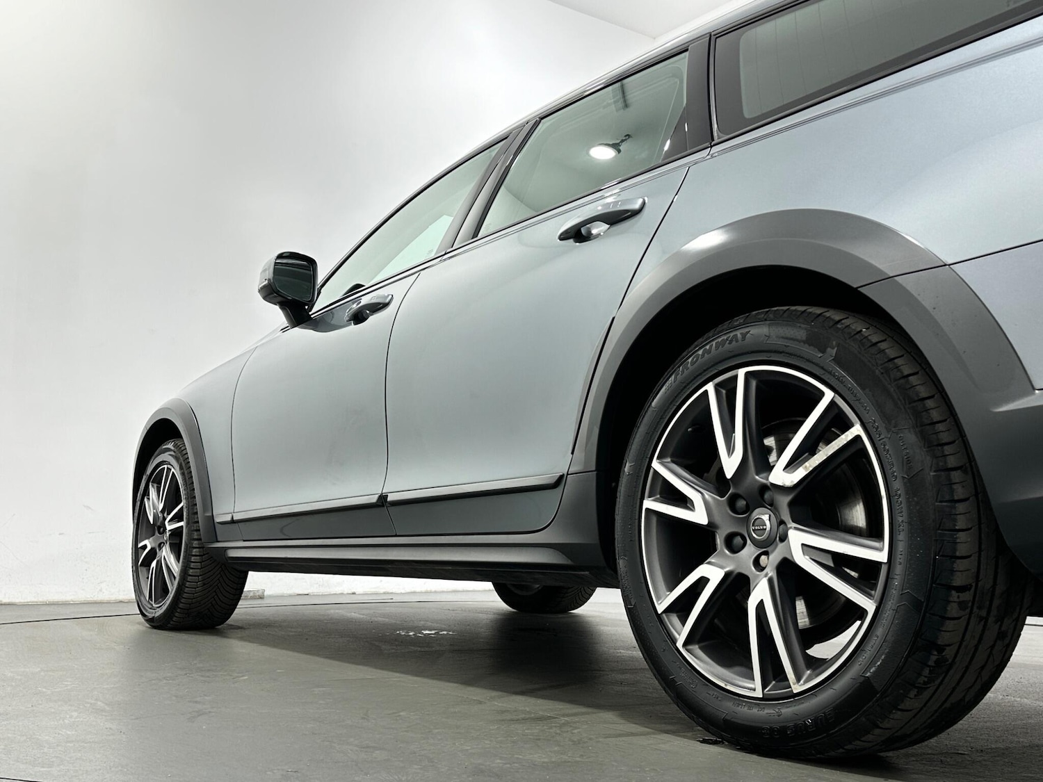 Used Volvo V90 2020 for sale - 77752815: Photo 49