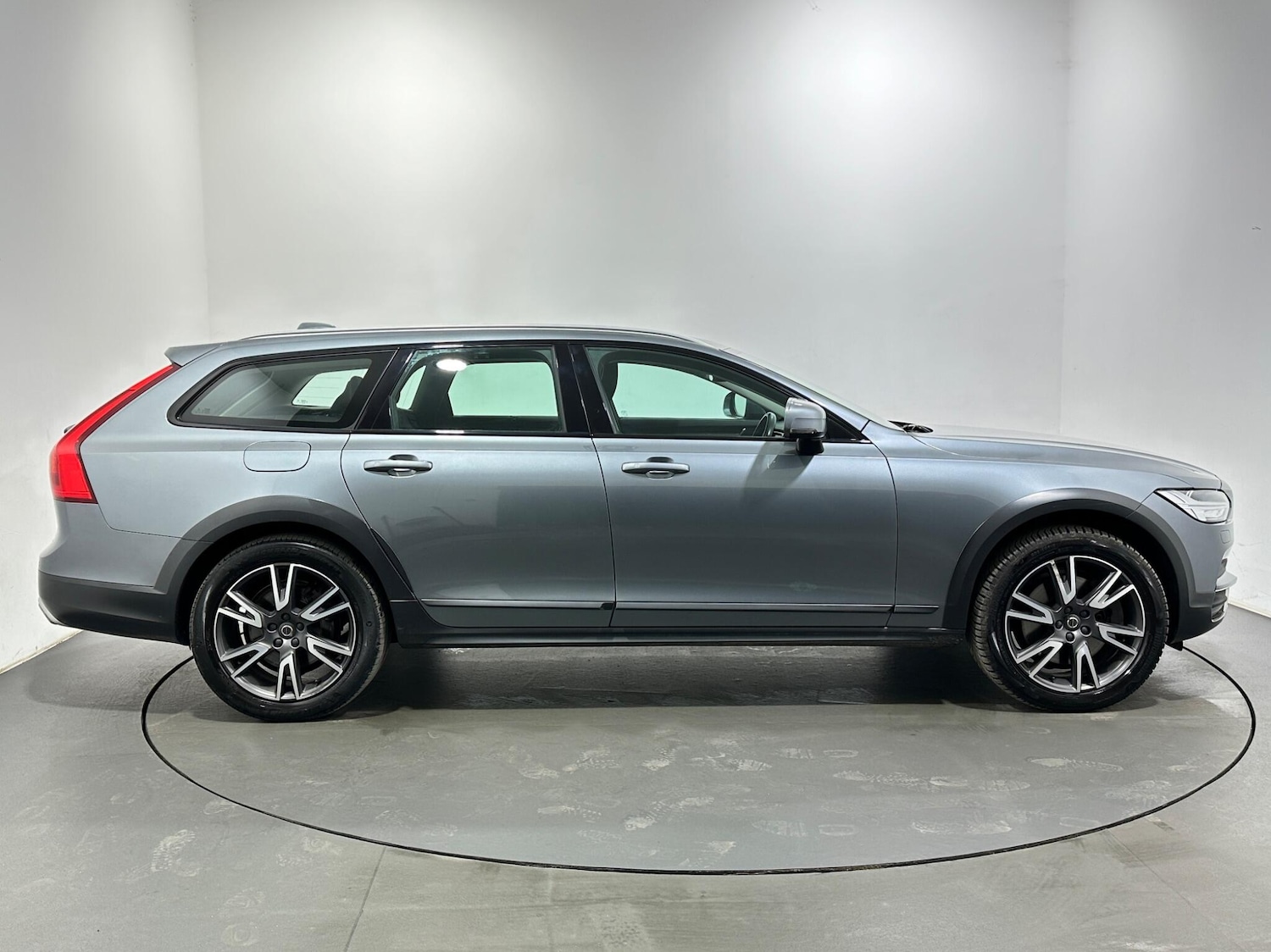 Used Volvo V90 2020 for sale - 77752815: Photo 9