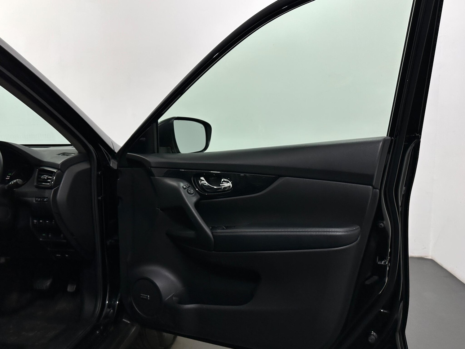 Used Nissan X-Trail 2020 for sale - 77799108: Photo 35