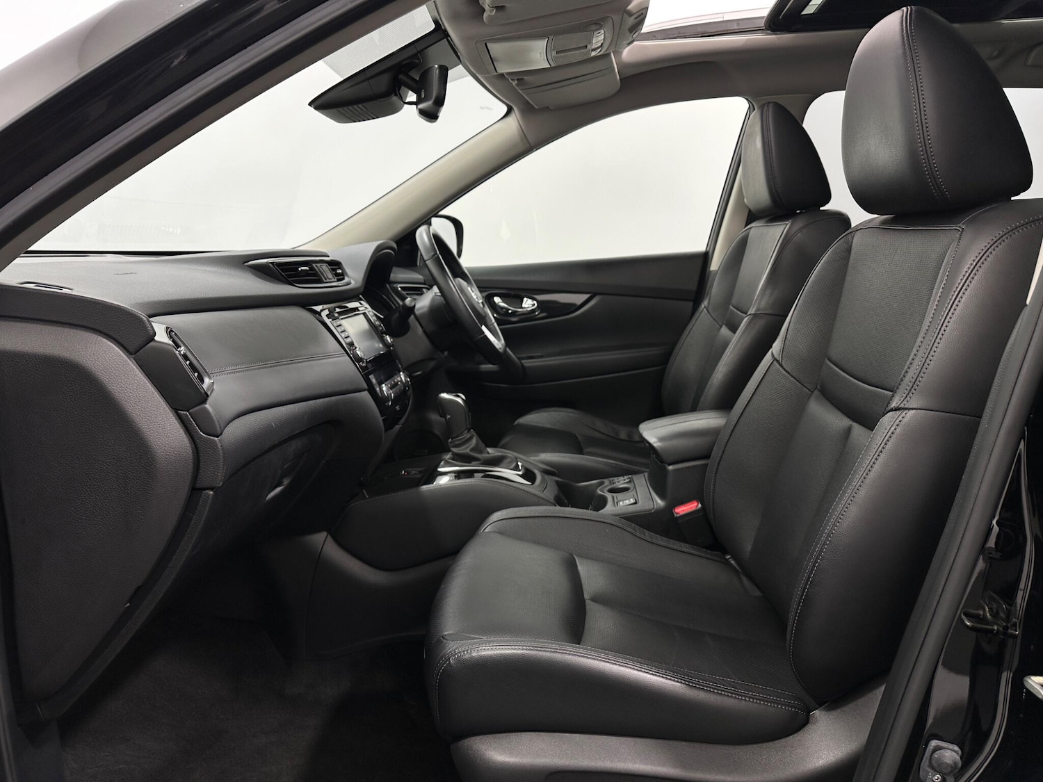 Used Nissan X-Trail 2020 for sale - 77799108: Photo 36