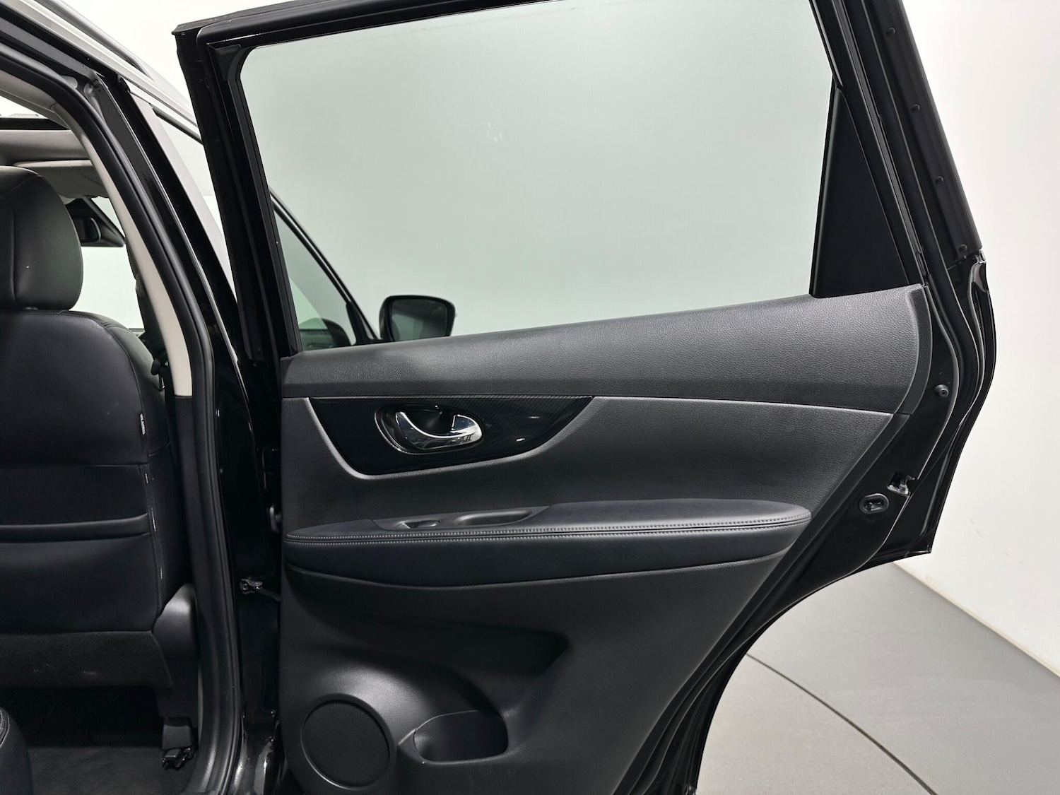 Used Nissan X-Trail 2020 for sale - 77799108: Photo 45