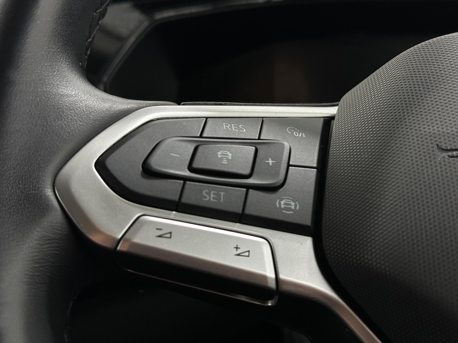 Used Volkswagen T-Cross 2022 for sale - 76878594: Photo 14