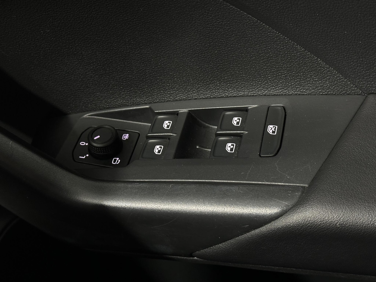 Used Volkswagen T-Cross 2022 for sale - 76878594: Photo 18