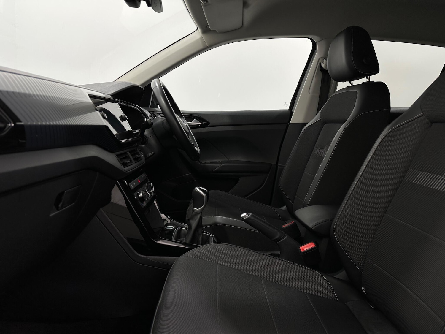 Used Volkswagen T-Cross 2022 for sale - 76878594: Photo 31