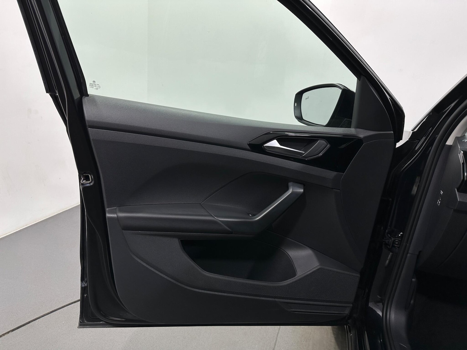 Used Volkswagen T-Cross 2022 for sale - 76878594: Photo 33