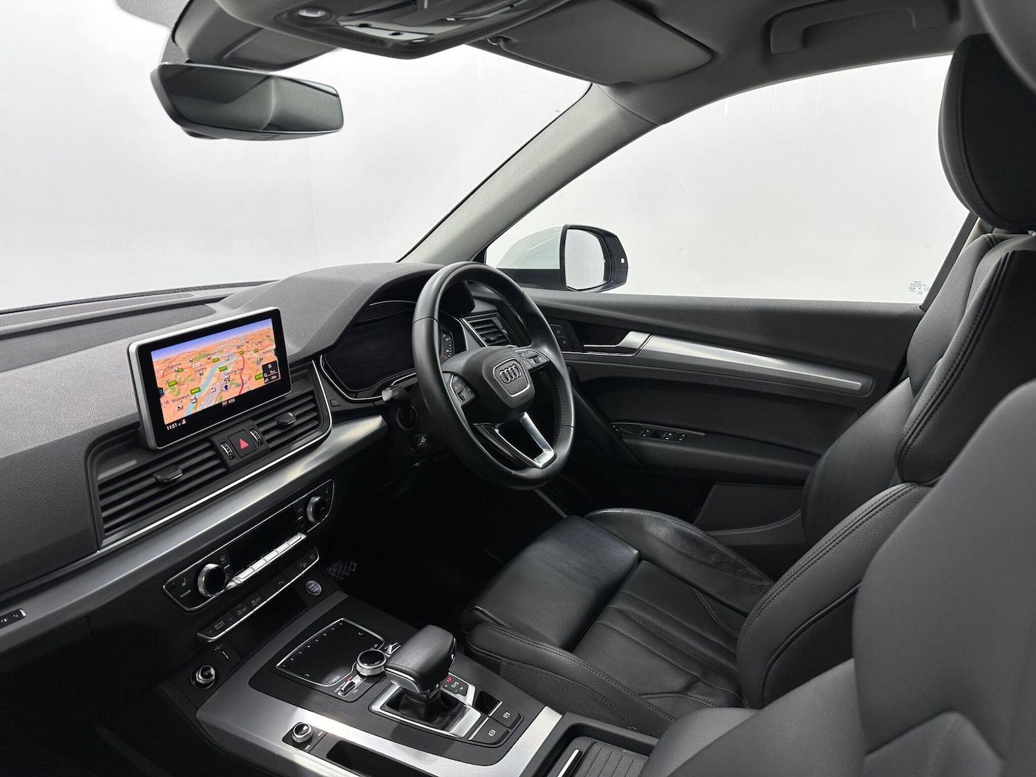 Used Audi Q5 2019 for sale - 76878905: Photo 31