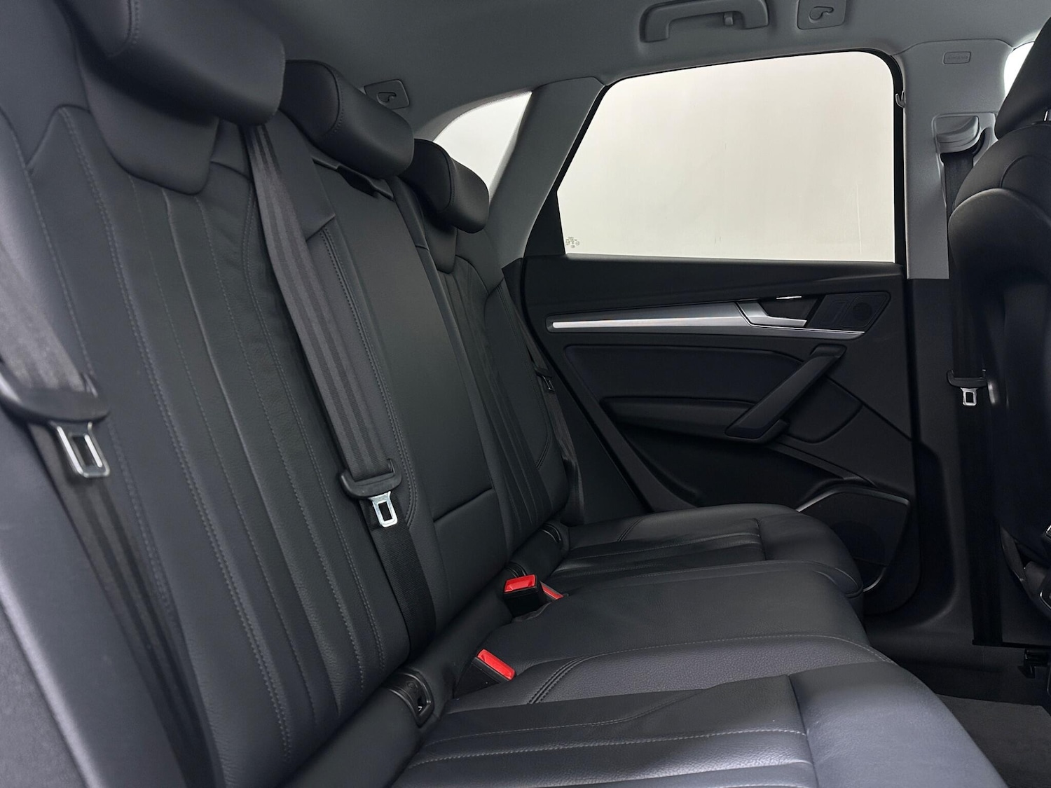 Used Audi Q5 2019 for sale - 76878905: Photo 46