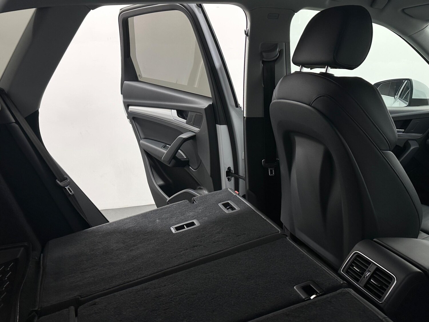 Used Audi Q5 2019 for sale - 76878905: Photo 50