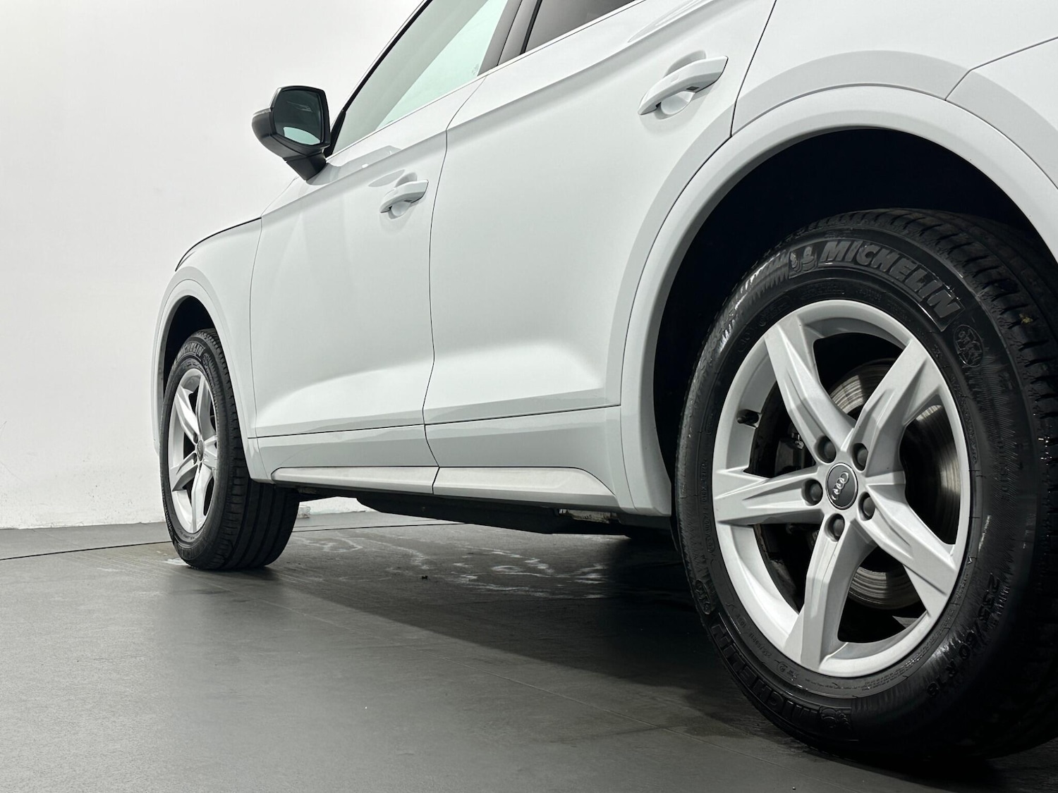 Used Audi Q5 2019 for sale - 76878905: Photo 54