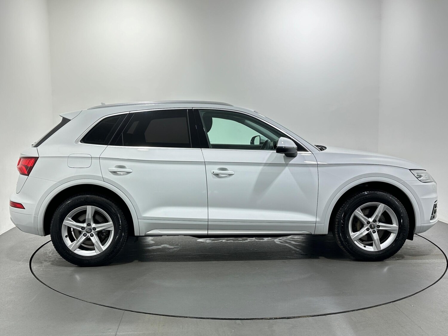Used Audi Q5 2019 for sale - 76878905: Photo 9