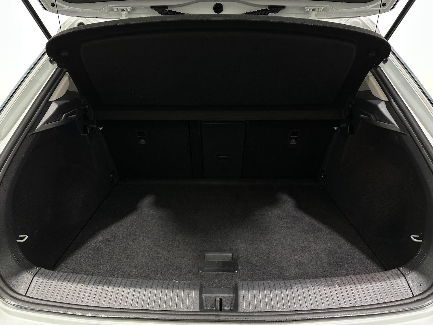 Used Volkswagen T-Roc 2023 for sale - 77454981: Photo 47