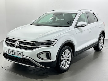 Used Volkswagen T-Roc 2023 for sale - 77454981: Photo