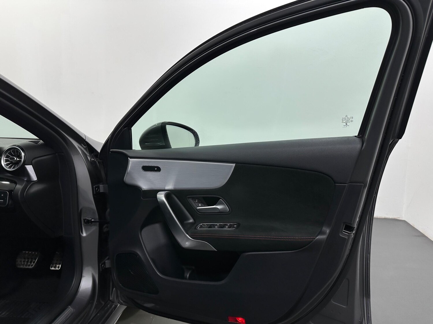 Used Mercedes-Benz A-Class 2021 for sale - 77479547: Photo 35