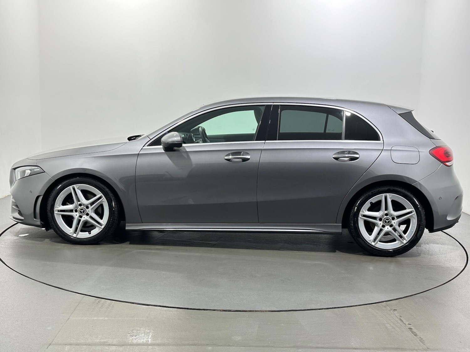 Used Mercedes-Benz A-Class 2021 for sale - 77479547: Photo 5