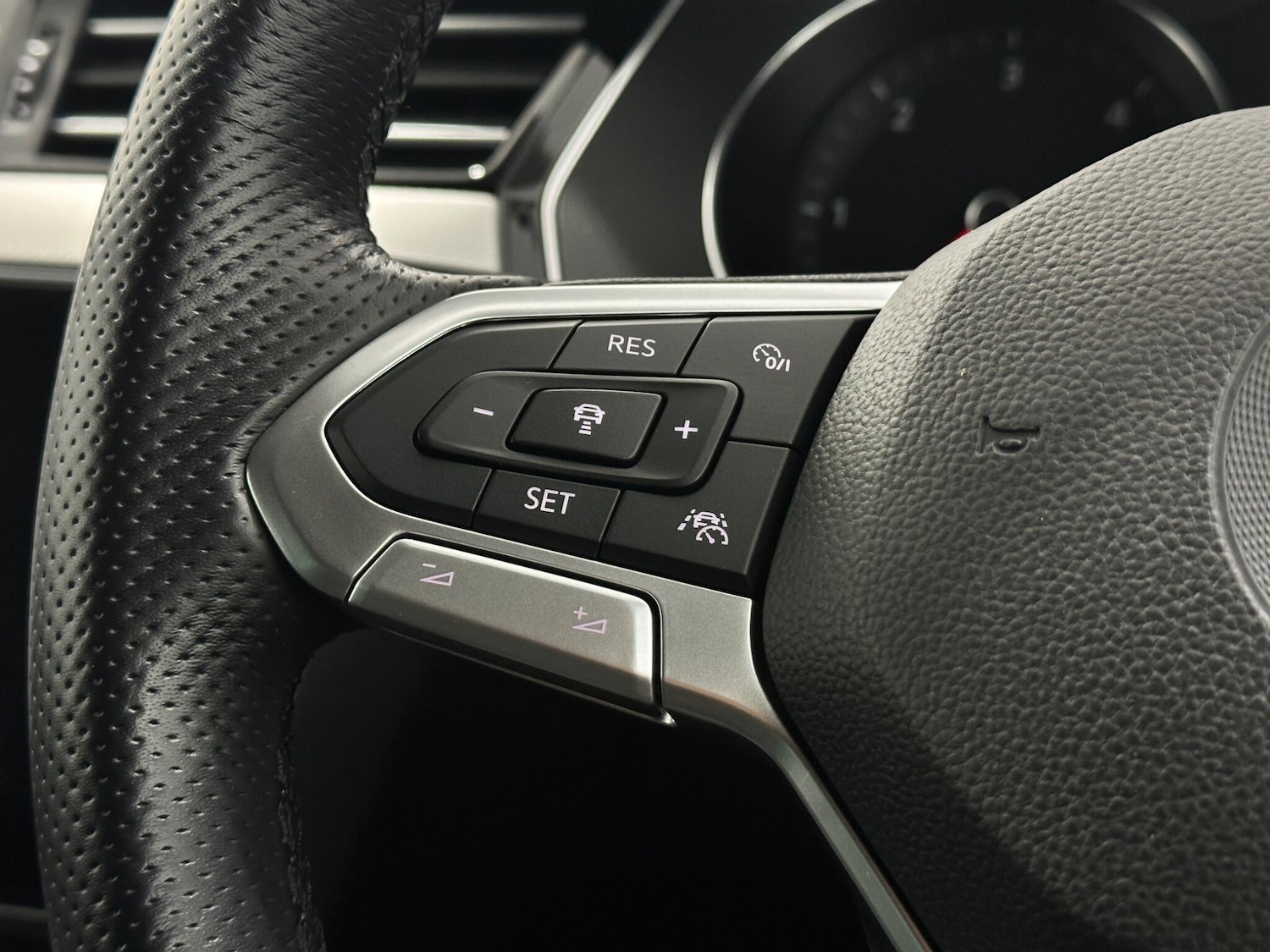 Used Volkswagen Passat 2020 for sale - 77738208: Photo 14