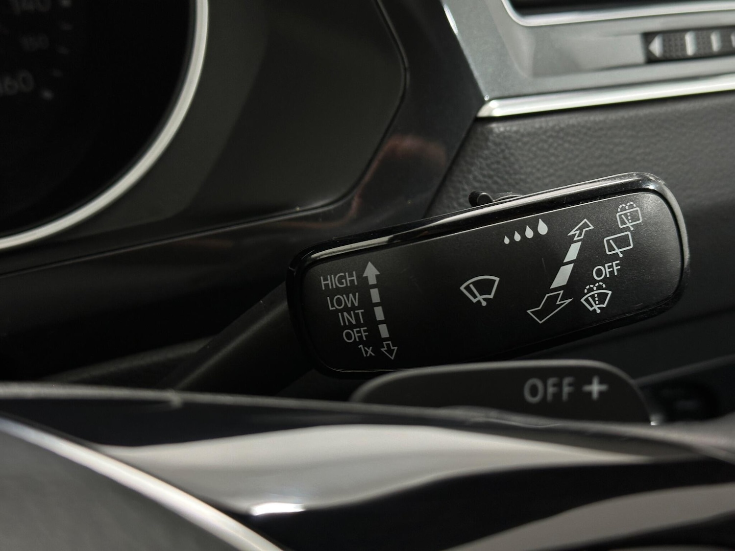 Used Volkswagen Tiguan 2019 for sale - 76878864: Photo 15