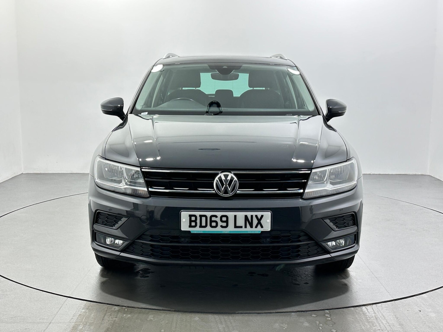 Used Volkswagen Tiguan 2019 for sale - 76878864: Photo 3