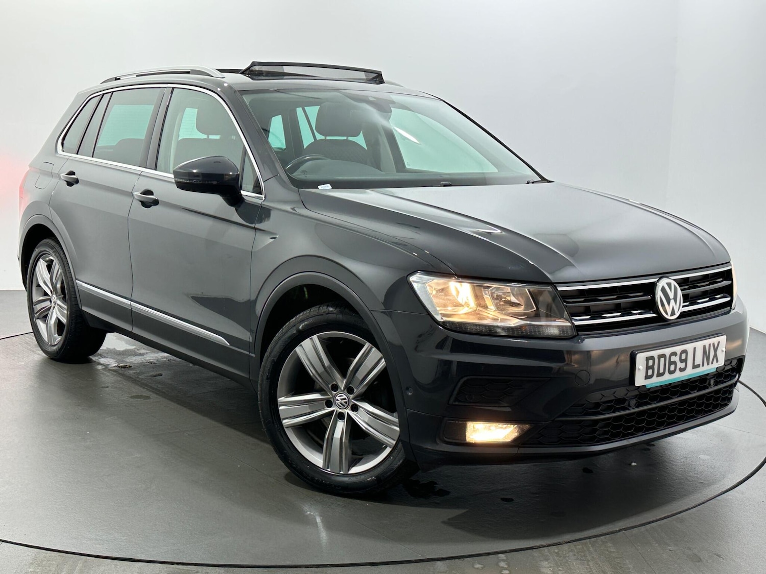 Used Volkswagen Tiguan 2019 for sale - 76878864: Photo 53