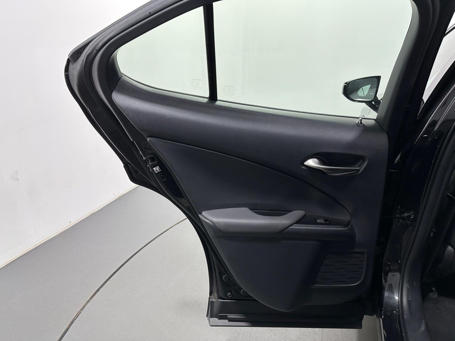 Used Lexus UX 2020 for sale - 77120880: Photo 37