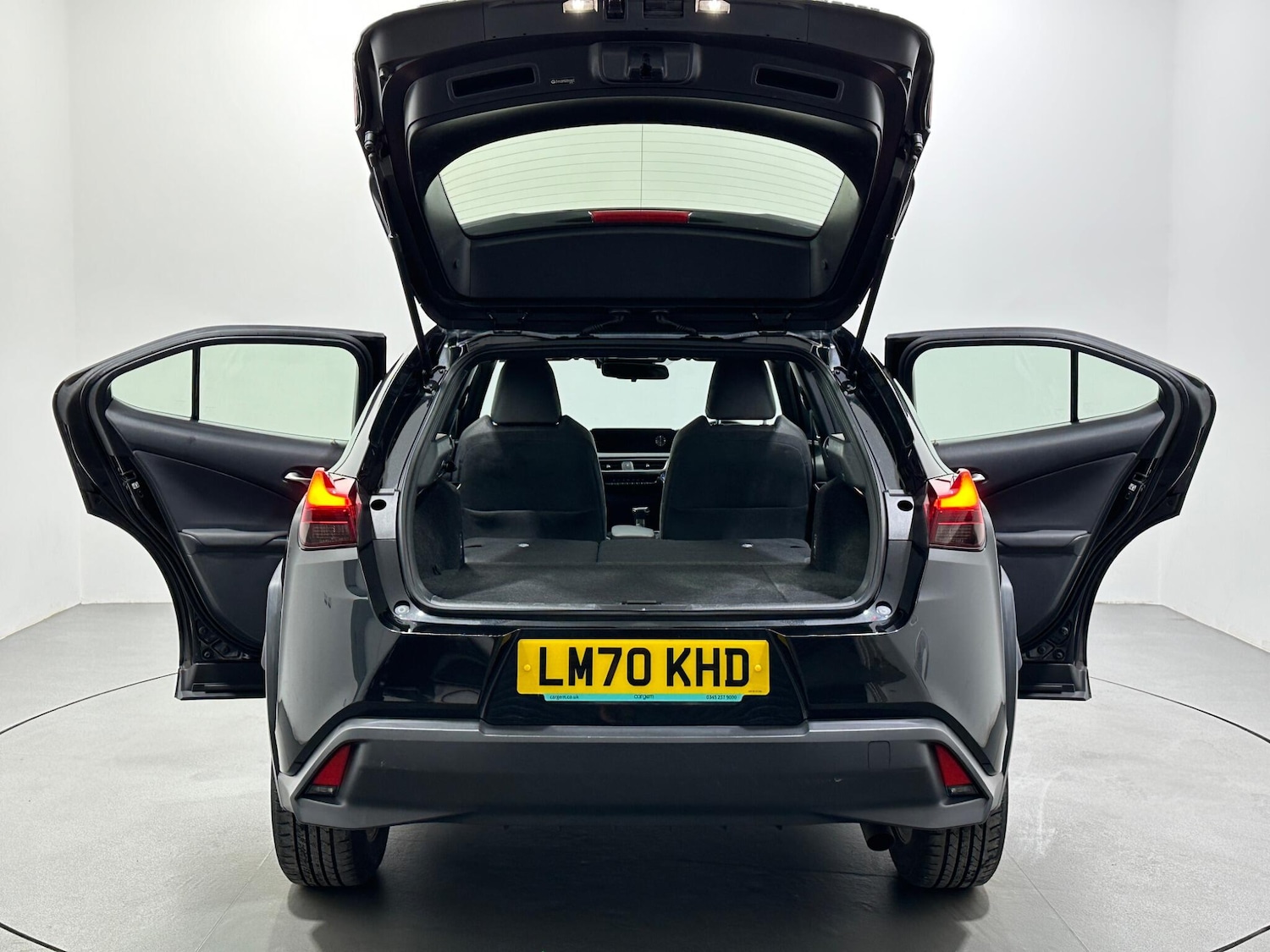 Used Lexus UX 2020 for sale - 77120880: Photo 41