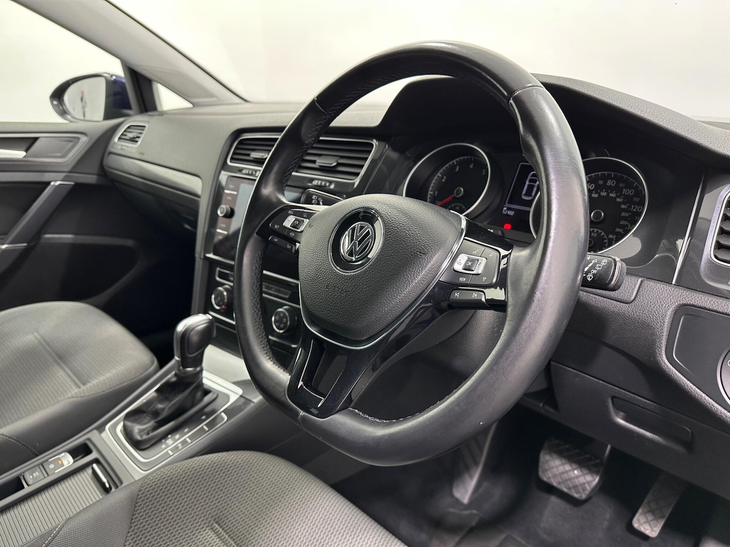 Used Volkswagen Golf 2019 for sale - 76913266: Photo 10