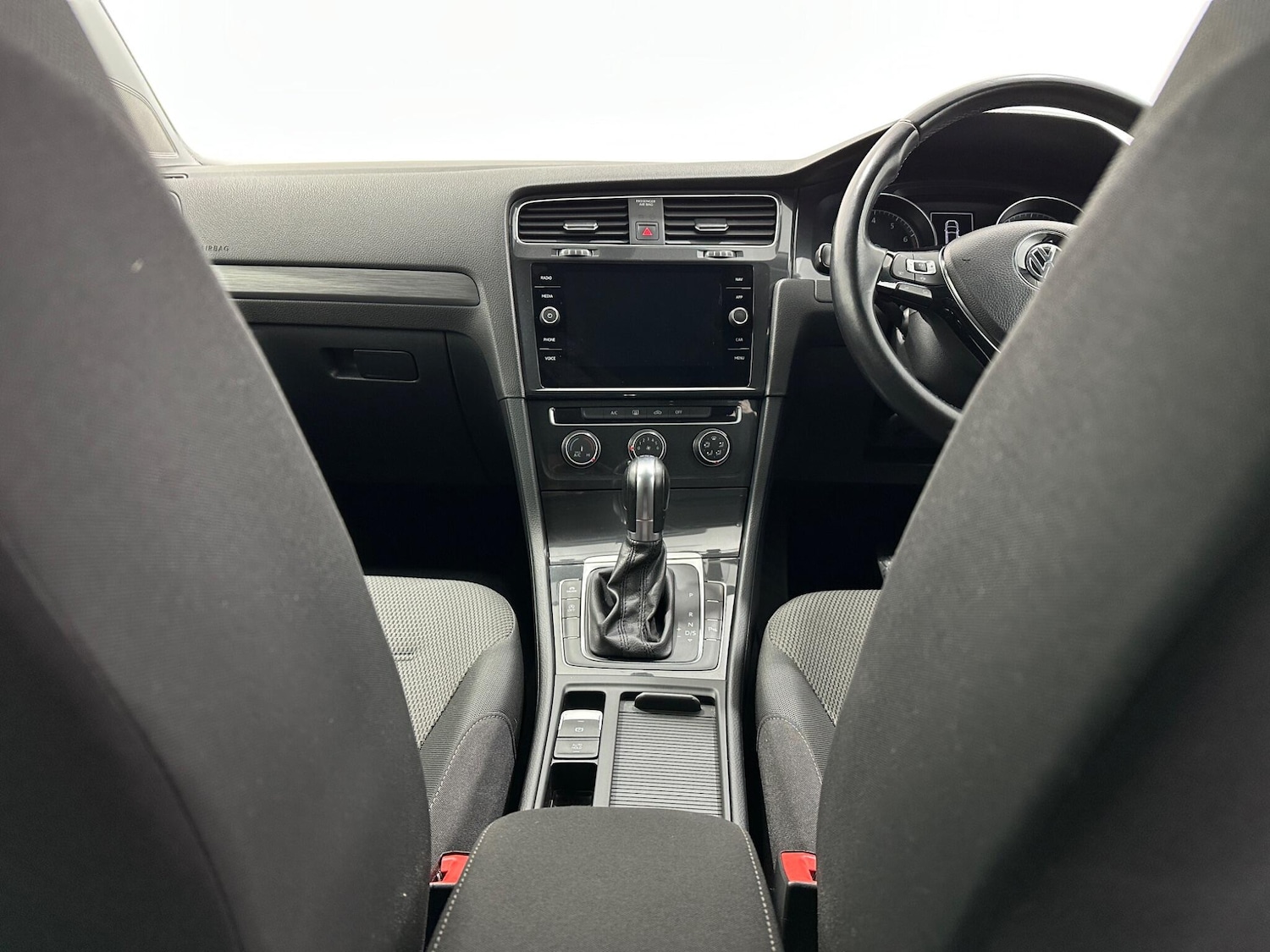 Used Volkswagen Golf 2019 for sale - 76913266: Photo 19