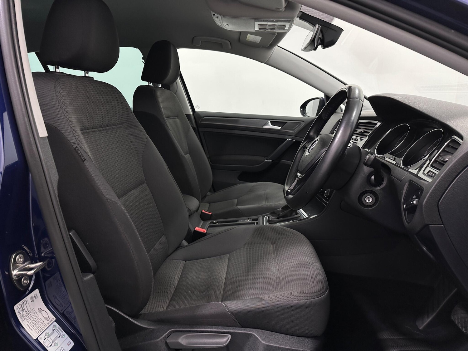 Used Volkswagen Golf 2019 for sale - 76913266: Photo 29