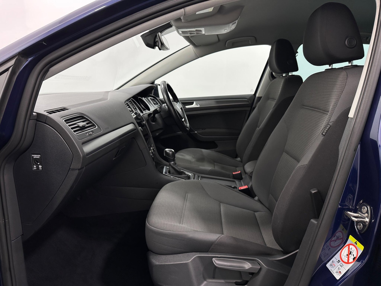 Used Volkswagen Golf 2019 for sale - 76913266: Photo 33