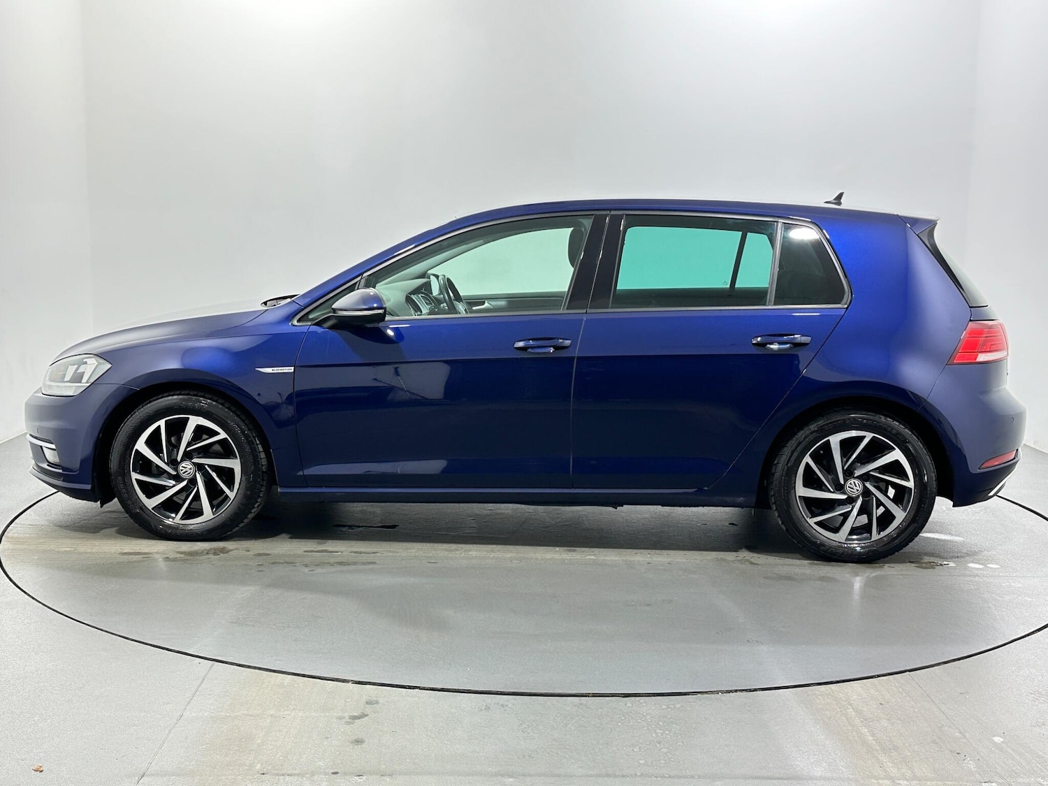 Used Volkswagen Golf 2019 for sale - 76913266: Photo 5