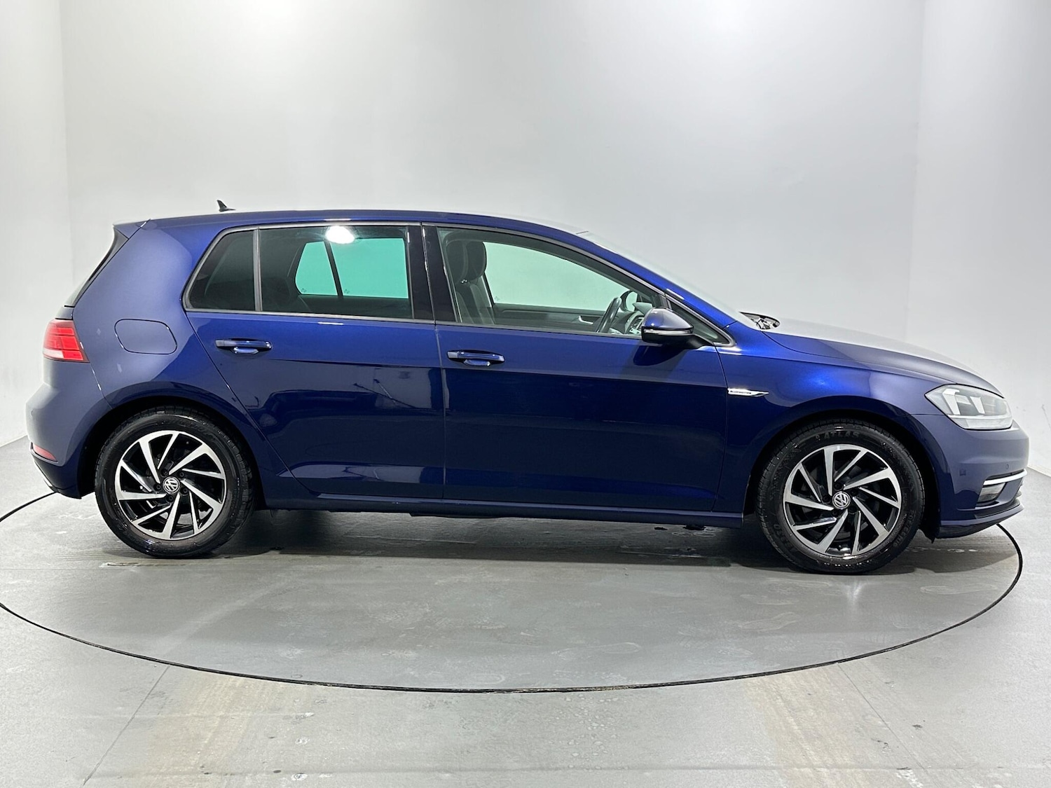 Used Volkswagen Golf 2019 for sale - 76913266: Photo 9