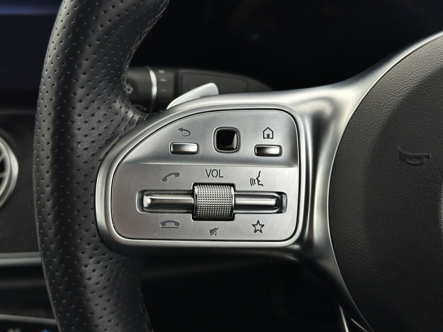 Used Mercedes-Benz E Class for sale - 77768064: Photo 15