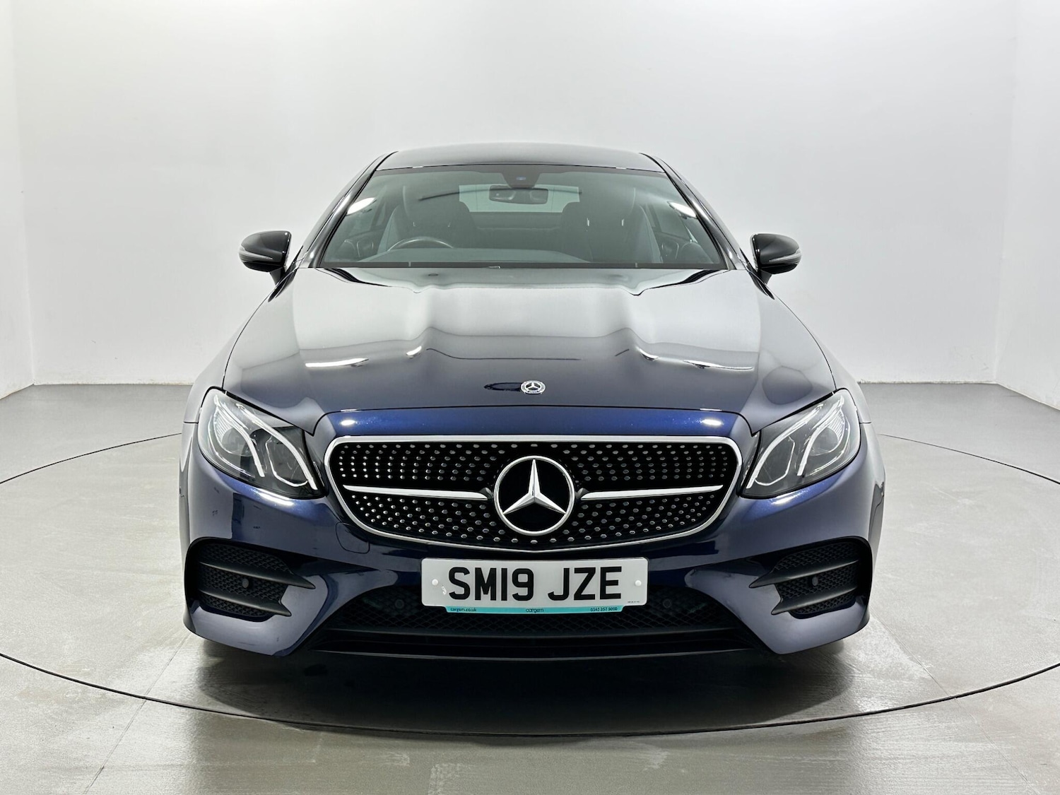 Used Mercedes-Benz E Class for sale - 77768064: Photo 3