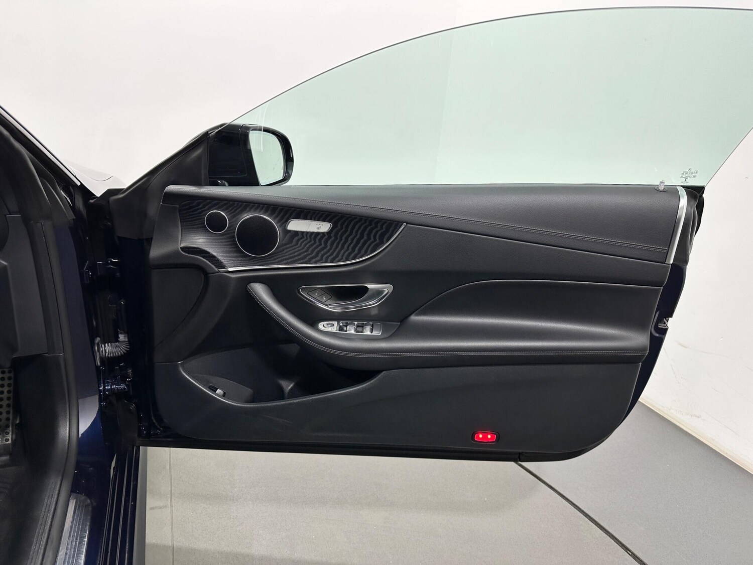 Used Mercedes-Benz E Class for sale - 77768064: Photo 35