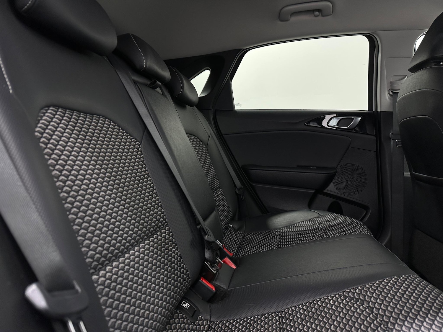 Used Kia Ceed 2023 for sale - 76878999: Photo 40