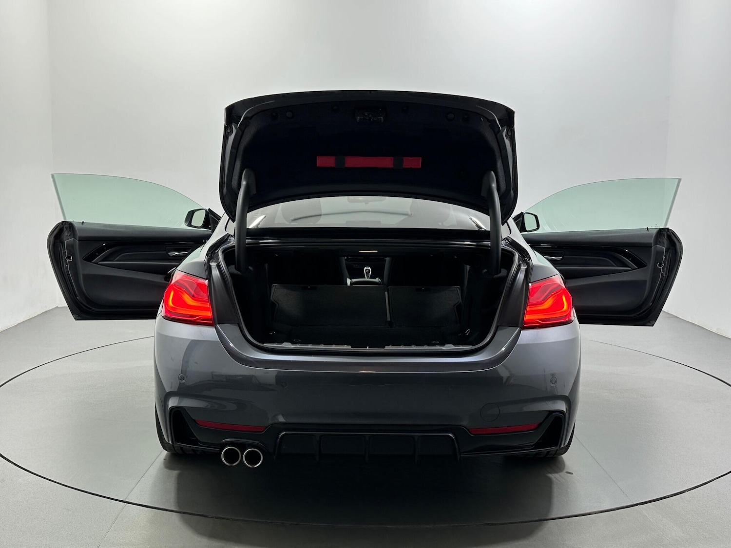 Used BMW 4 Series 2017 for sale - 77082093: Photo 40