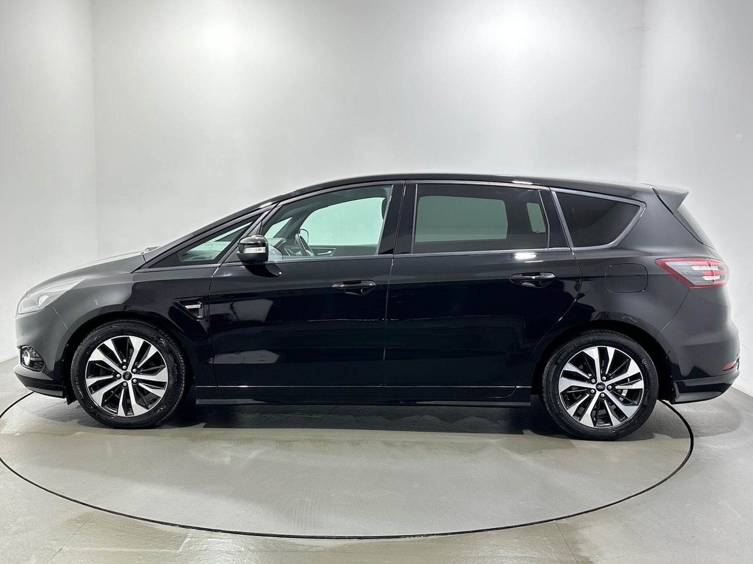 Used Ford S-Max 2019 for sale - 78072556: Photo 5