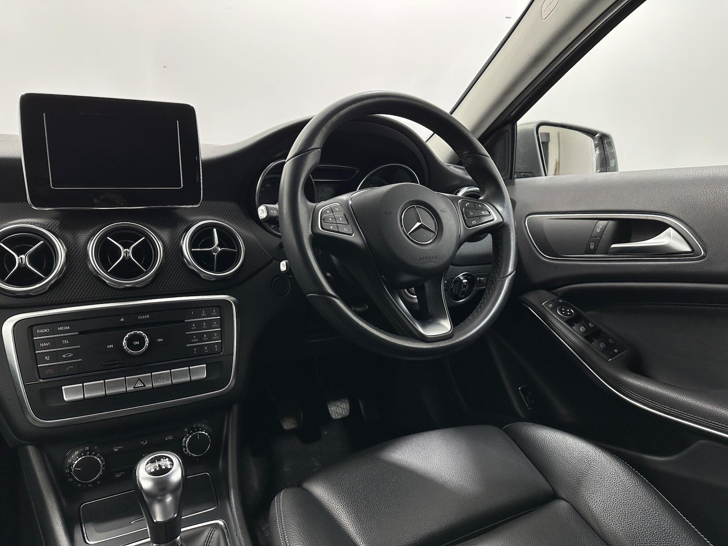 Used Mercedes-Benz GLA 2017 for sale - 76878857: Photo 12