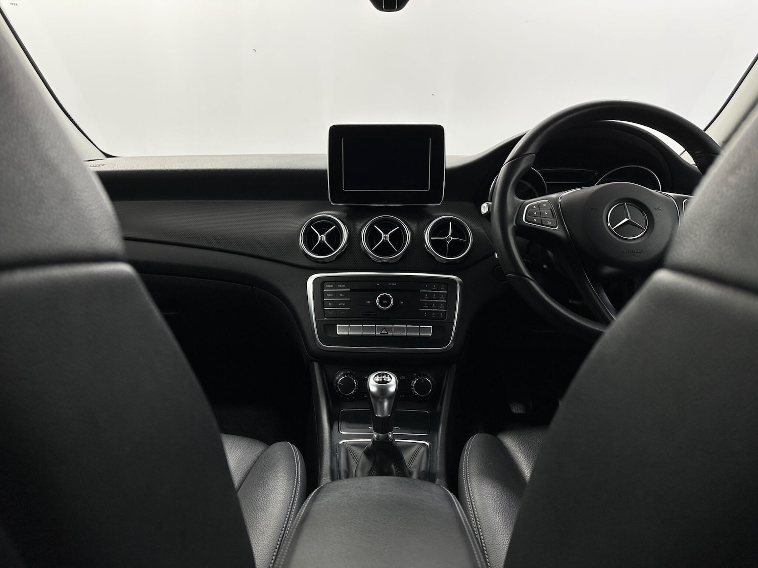 Used Mercedes-Benz GLA 2017 for sale - 76878857: Photo 18