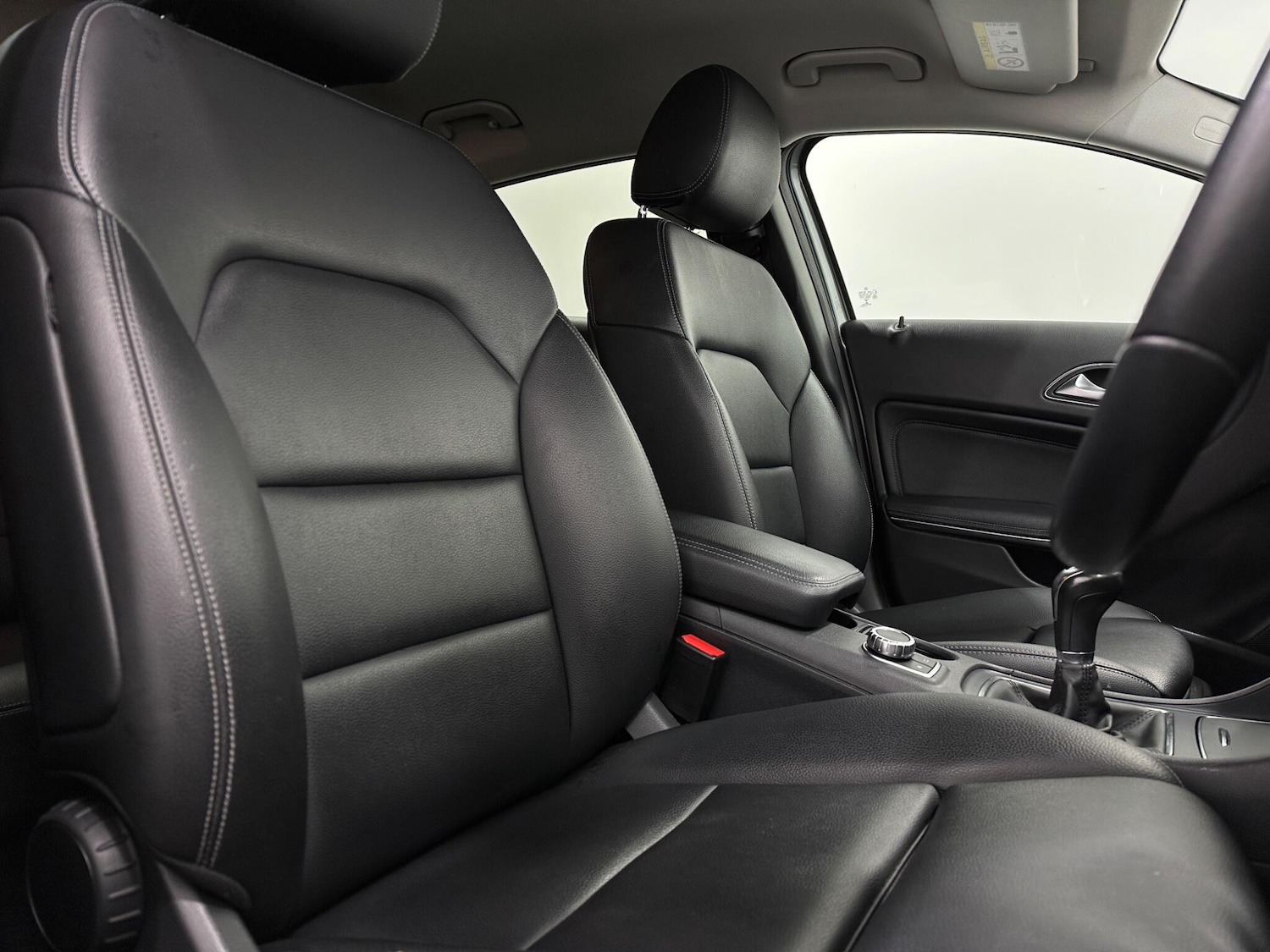 Used Mercedes-Benz GLA 2017 for sale - 76878857: Photo 31