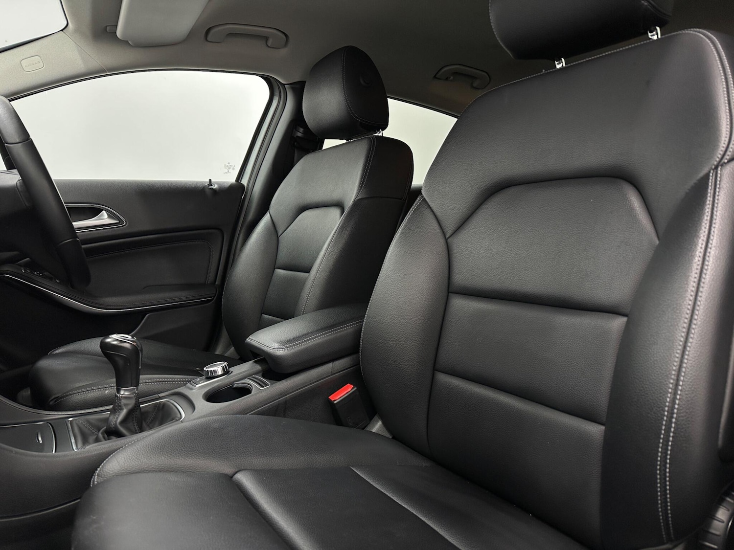 Used Mercedes-Benz GLA 2017 for sale - 76878857: Photo 34