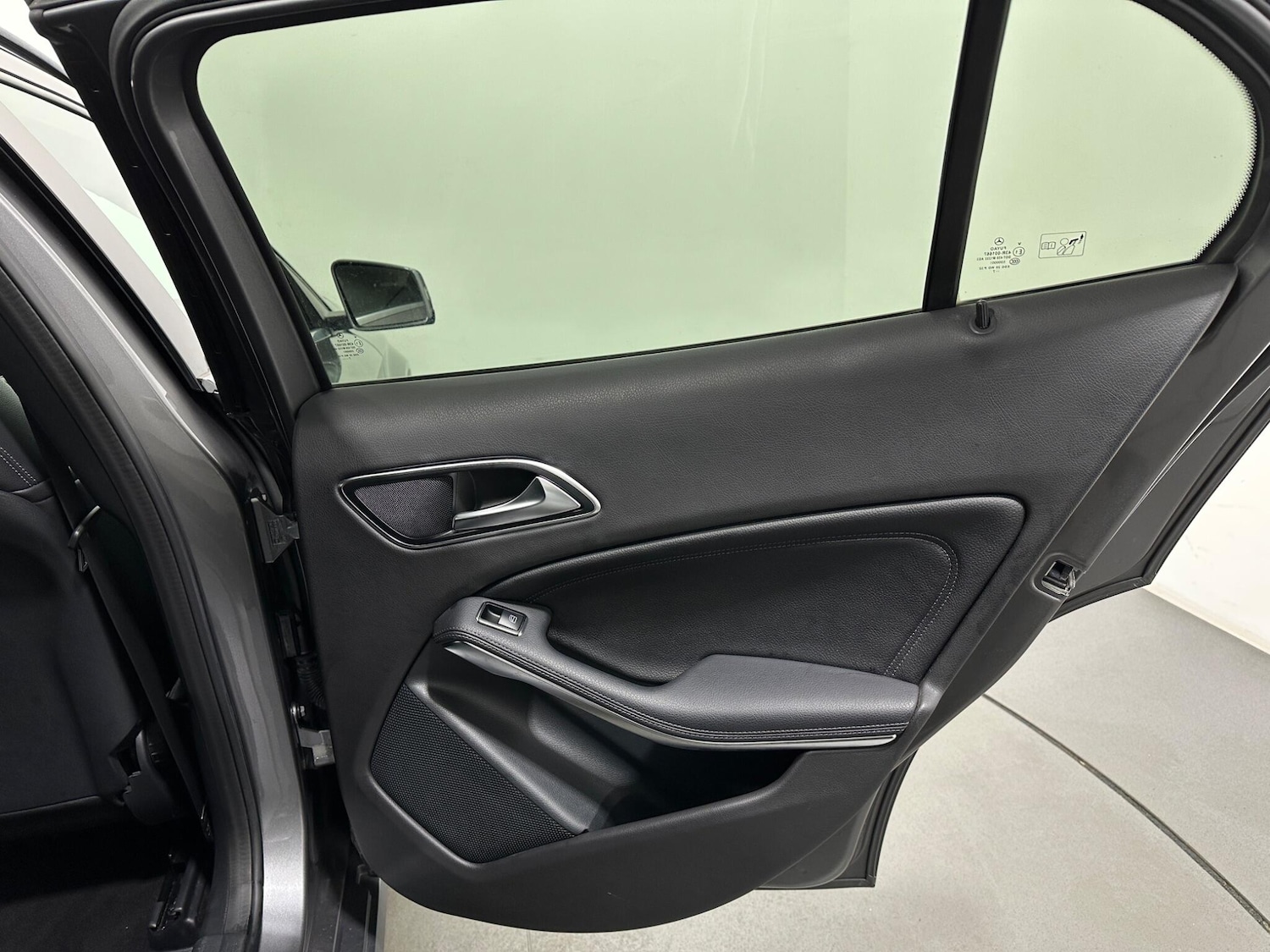 Used Mercedes-Benz GLA 2017 for sale - 76878857: Photo 41