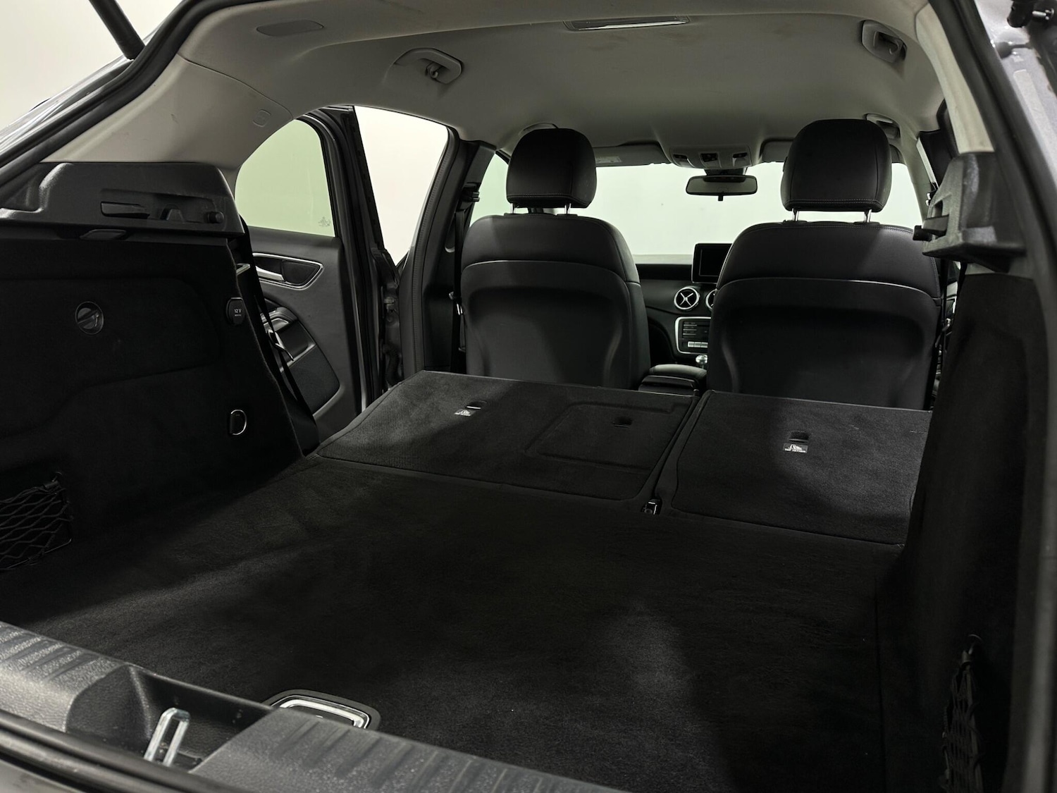 Used Mercedes-Benz GLA 2017 for sale - 76878857: Photo 43