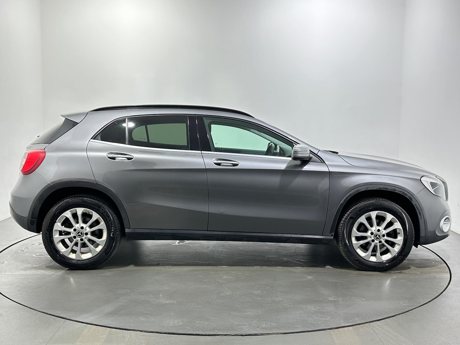 Used Mercedes-Benz GLA 2017 for sale - 76878857: Photo 9