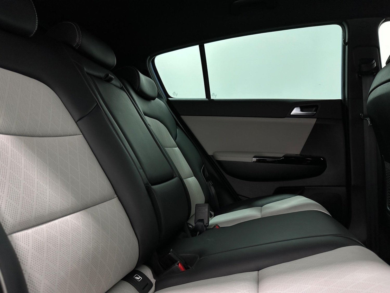 Used Kia Sportage 2021 for sale - 76878494: Photo 41