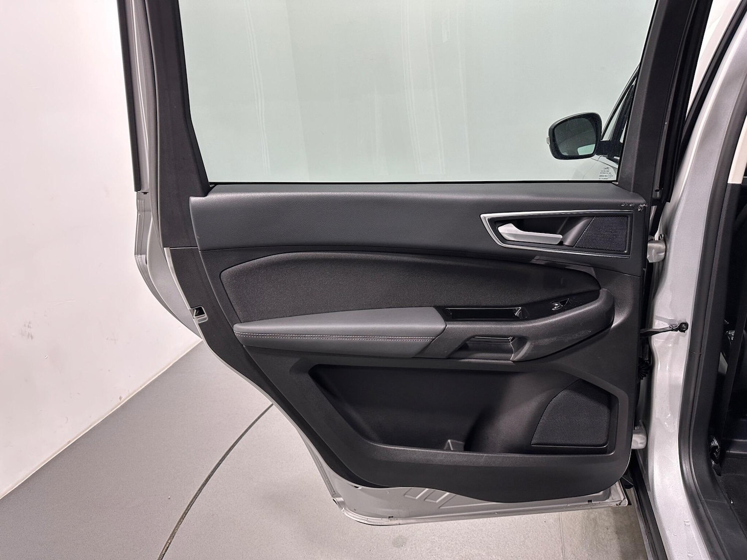 Used Ford Galaxy for sale - 76886643: Photo 38