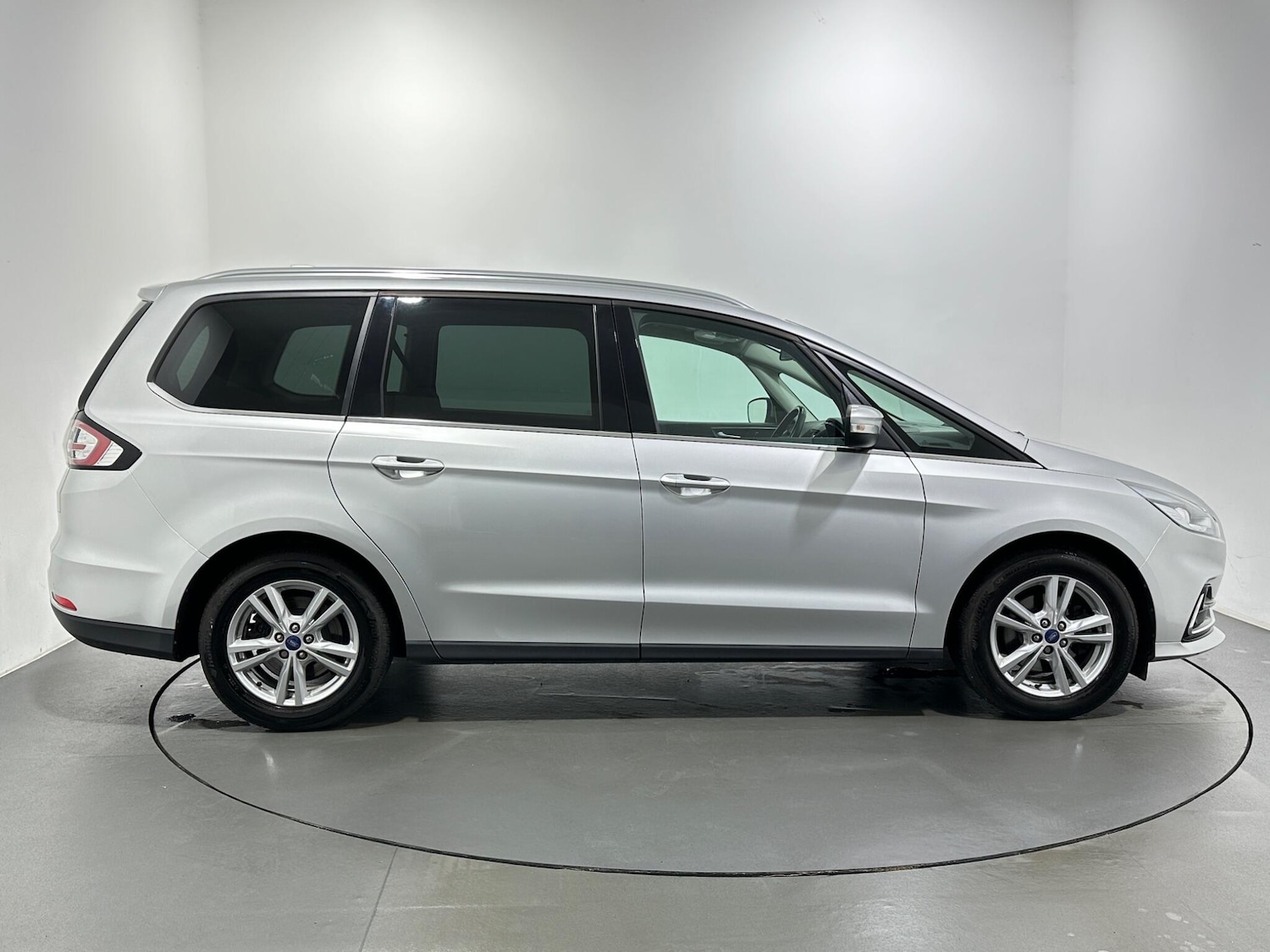 Used Ford Galaxy for sale - 76886643: Photo 9