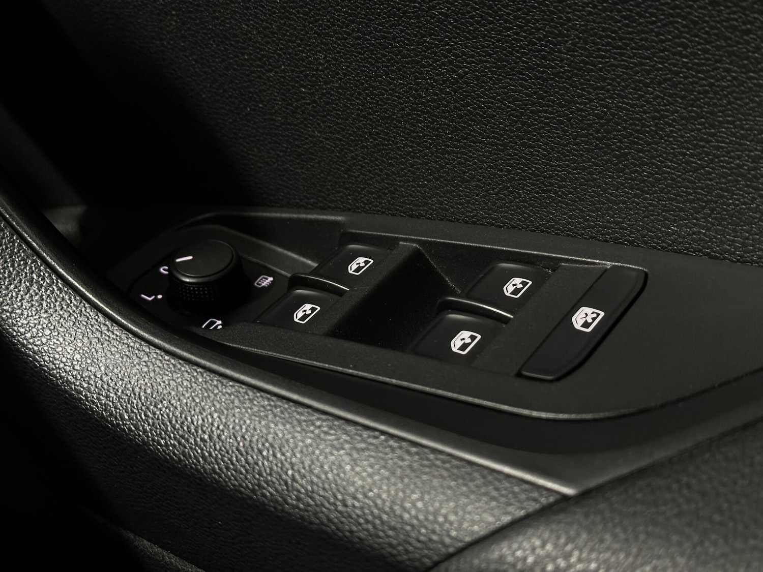 Used Skoda Karoq for sale - 77808741: Photo 18